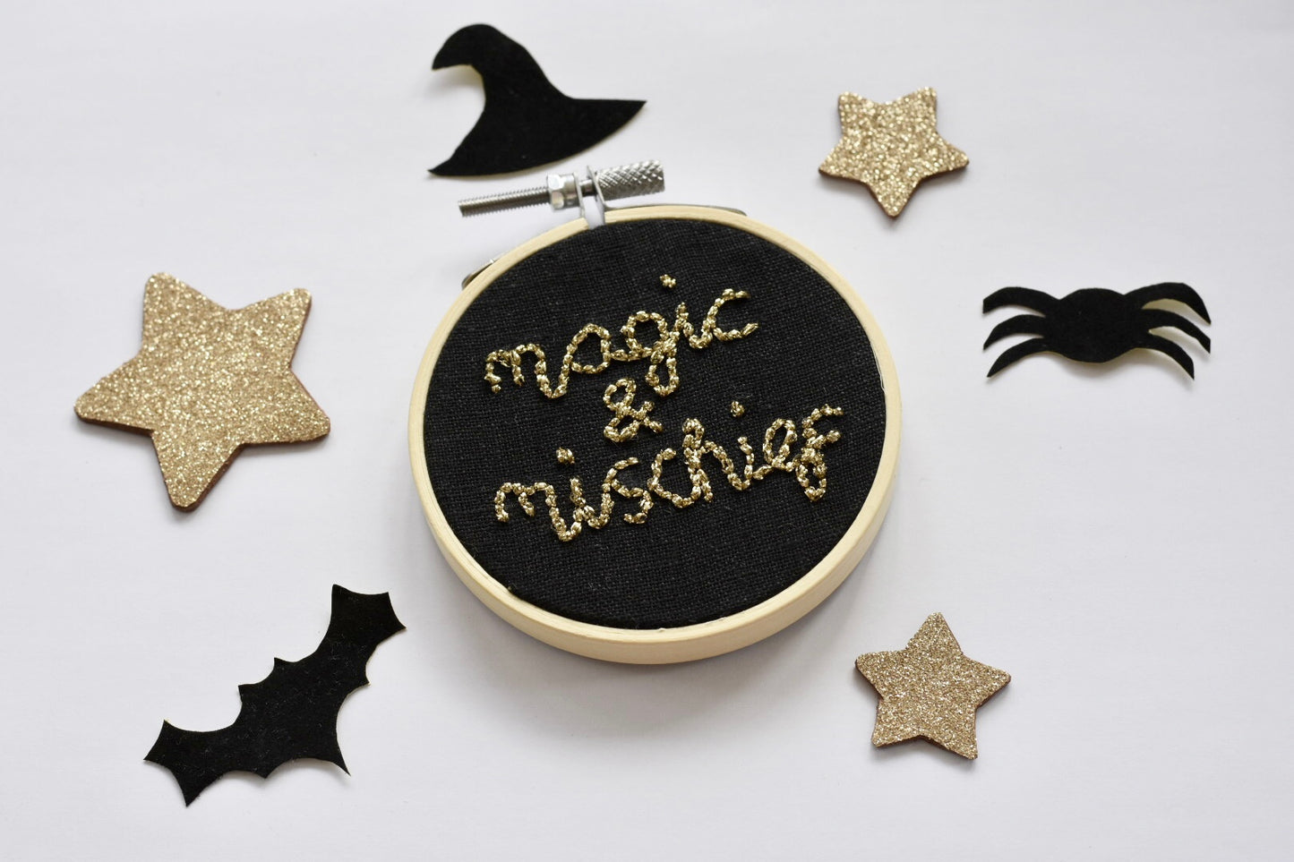 Fiver Friday | Halloween Decorations | Magic & Mischief Hoop