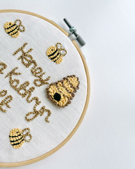 Personalised Name Sign | Bee Design