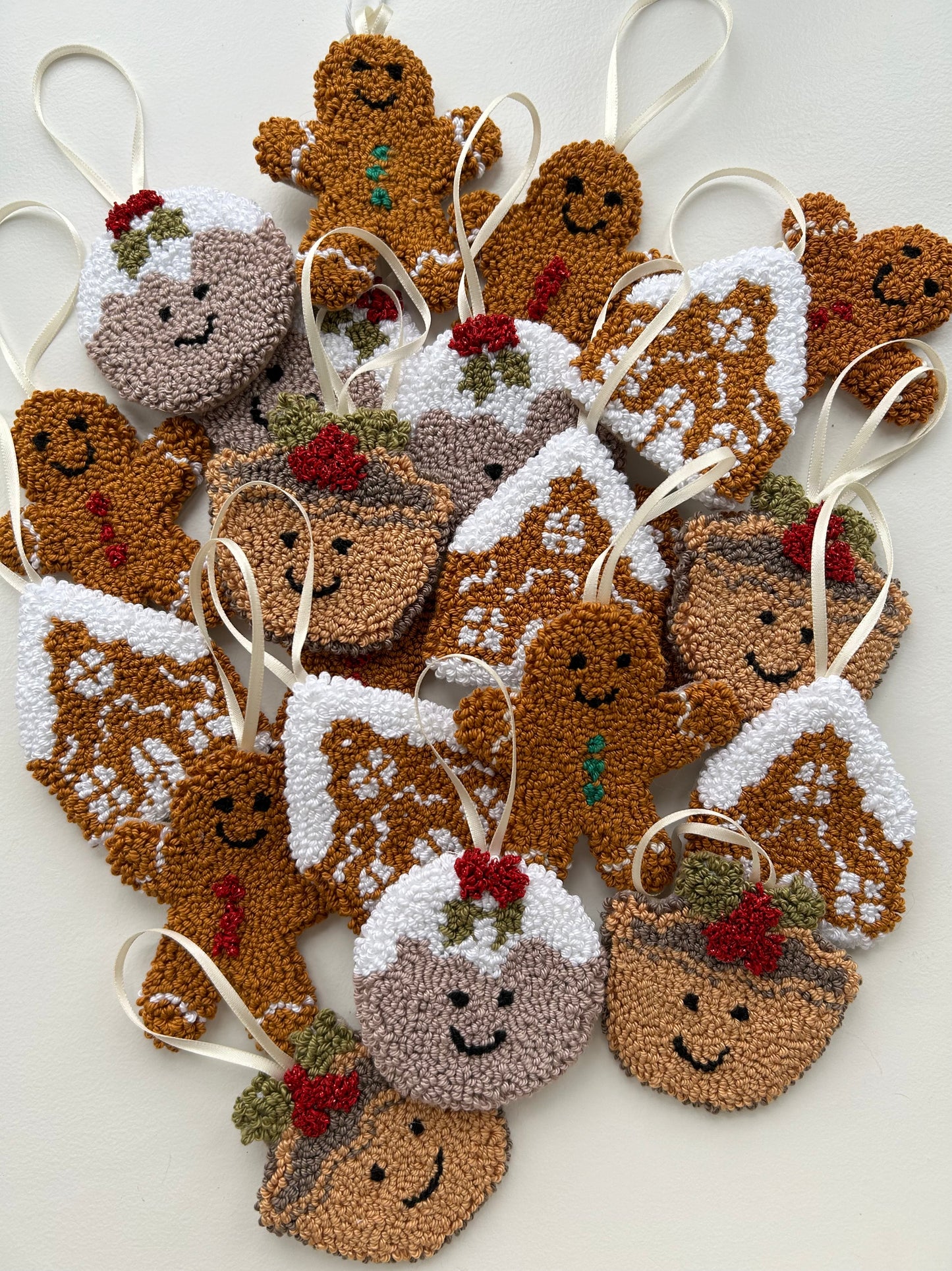 Festive Punch Needle Workshop | Dolphin House Arts Centre | 02.11.25 10am - 12:30pm