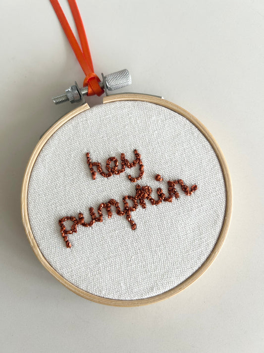 Fiver Friday | Halloween Decorations | Hey Pumpkin (Wording Customisable)